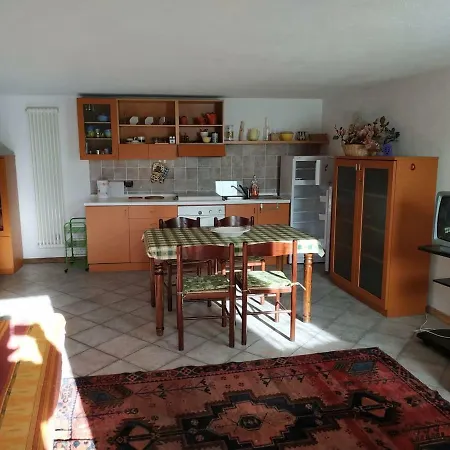 For 4 With Garden & Barbeque Apartmán *
